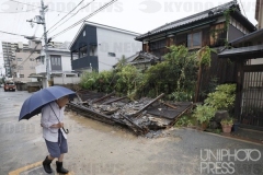損壊した堺市の家屋_台風7号_大阪府_2023年_KDO_2023081510078