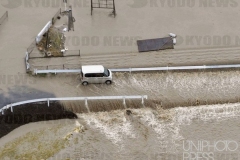 冠水した道路_茨城県_2015年_KDO_2015091000282